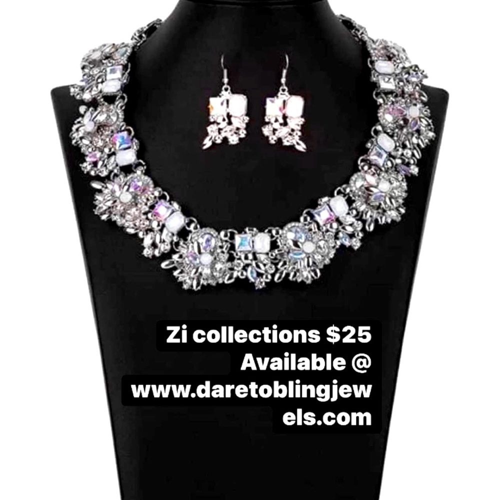 Exclusive $25 necklace set “Bling” and don’t have to break your bank FABULOUS!